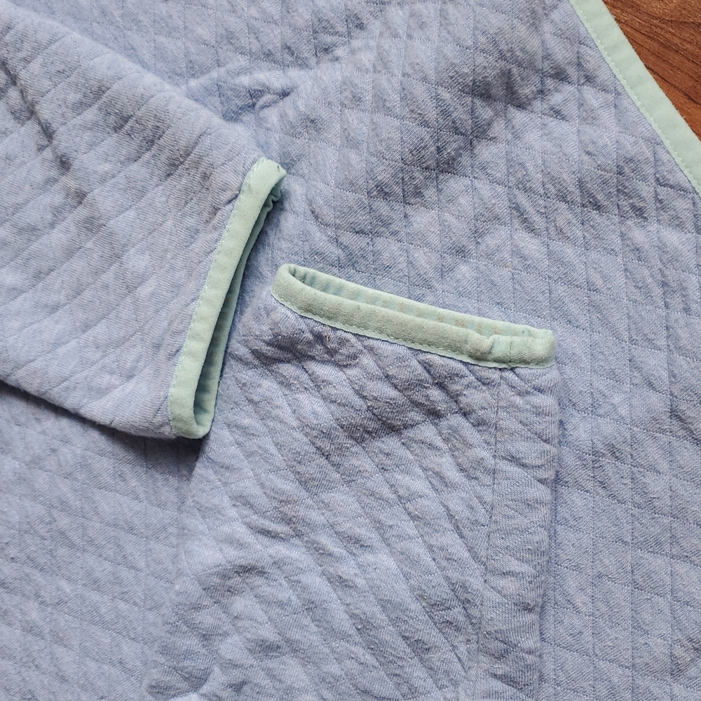 Vineyard Vines Women's Quilted Pullover - Picture 3 of 6